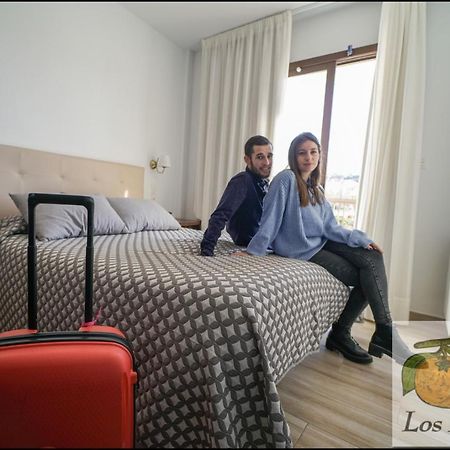 Hostal Y Apartamento Rural Los Naranjos Melegis Dış mekan fotoğraf