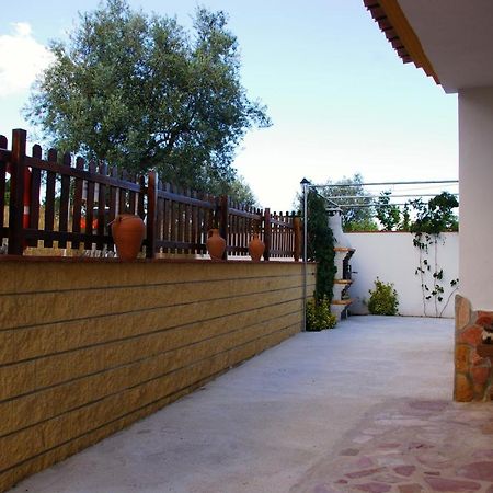 Hostal Y Apartamento Rural Los Naranjos Melegis Dış mekan fotoğraf
