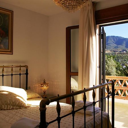 Hostal Y Apartamento Rural Los Naranjos Melegis Dış mekan fotoğraf