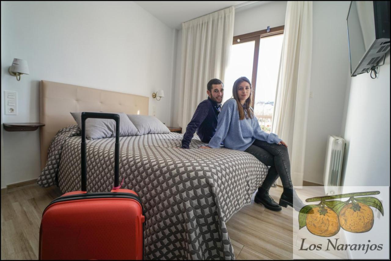 Hostal Y Apartamento Rural Los Naranjos Otel Melegis Dış mekan fotoğraf